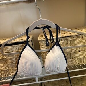 H&M bathing suit top